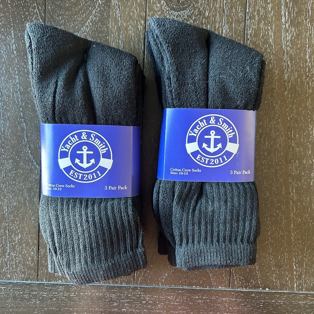 Black Ribbed Crew Socks Size Large - Picture 2 of 5